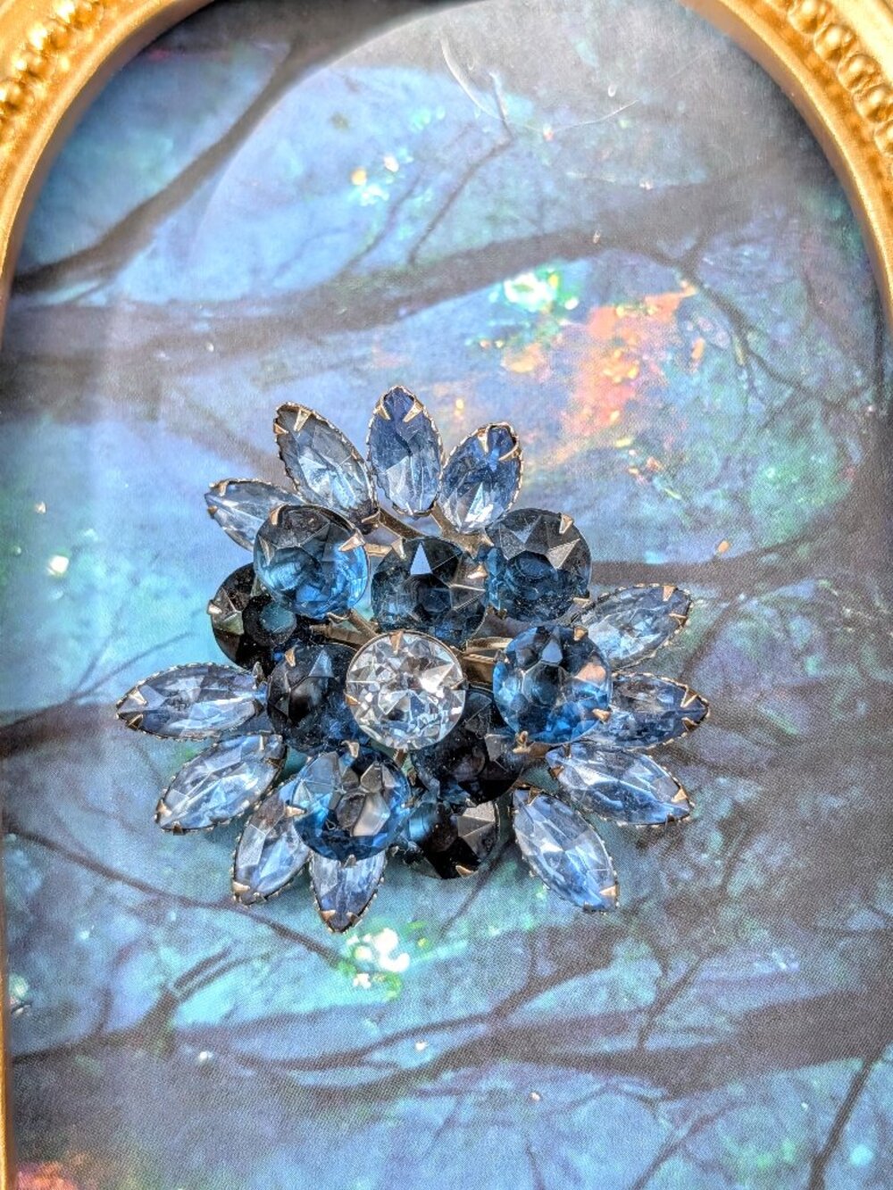 Vintage 1940's - 1950's Blue Rhinestone Cluster Flower Brooch